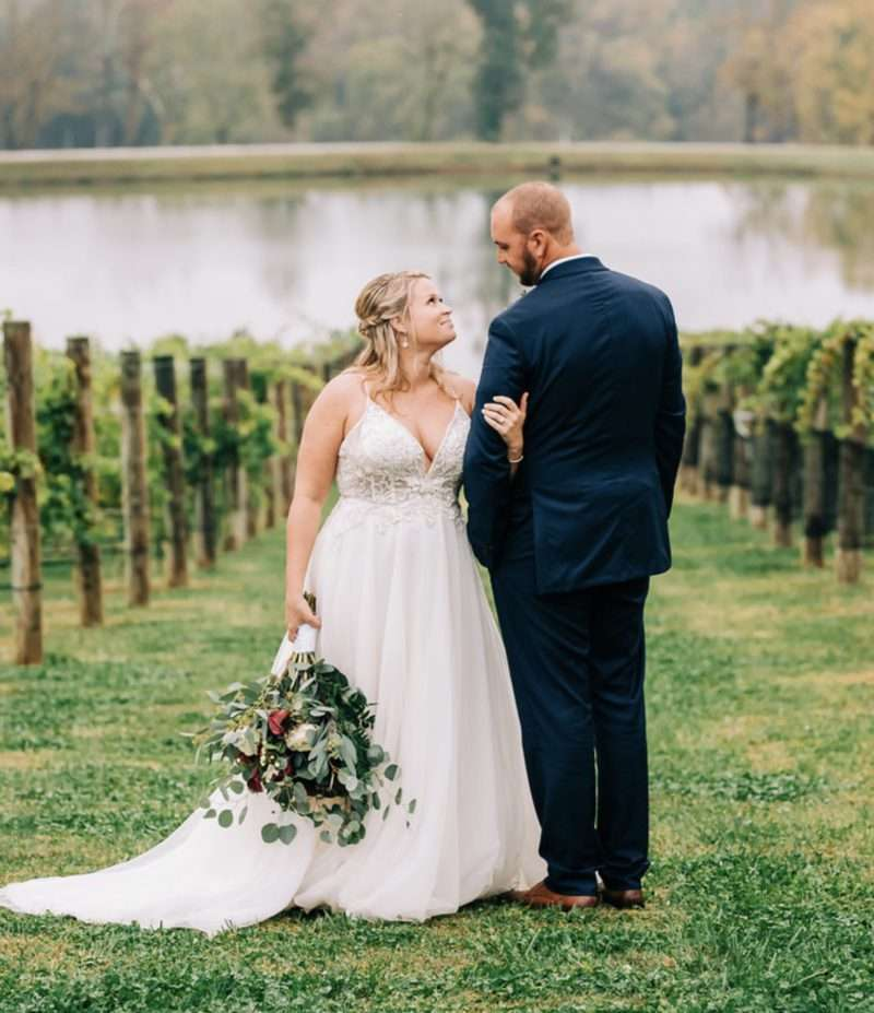 Tunnel Creek wedding moment